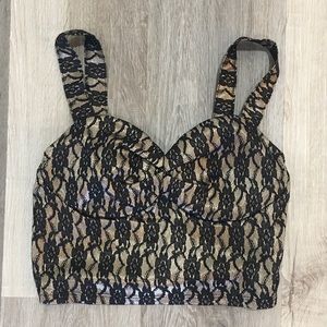 Champagne with black lace scrunched sweetheart cropped tank.